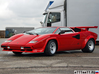 1985 Lamborghini Countach 5000QV = 298 км/ч. 455 л.с. 4.8 сек.