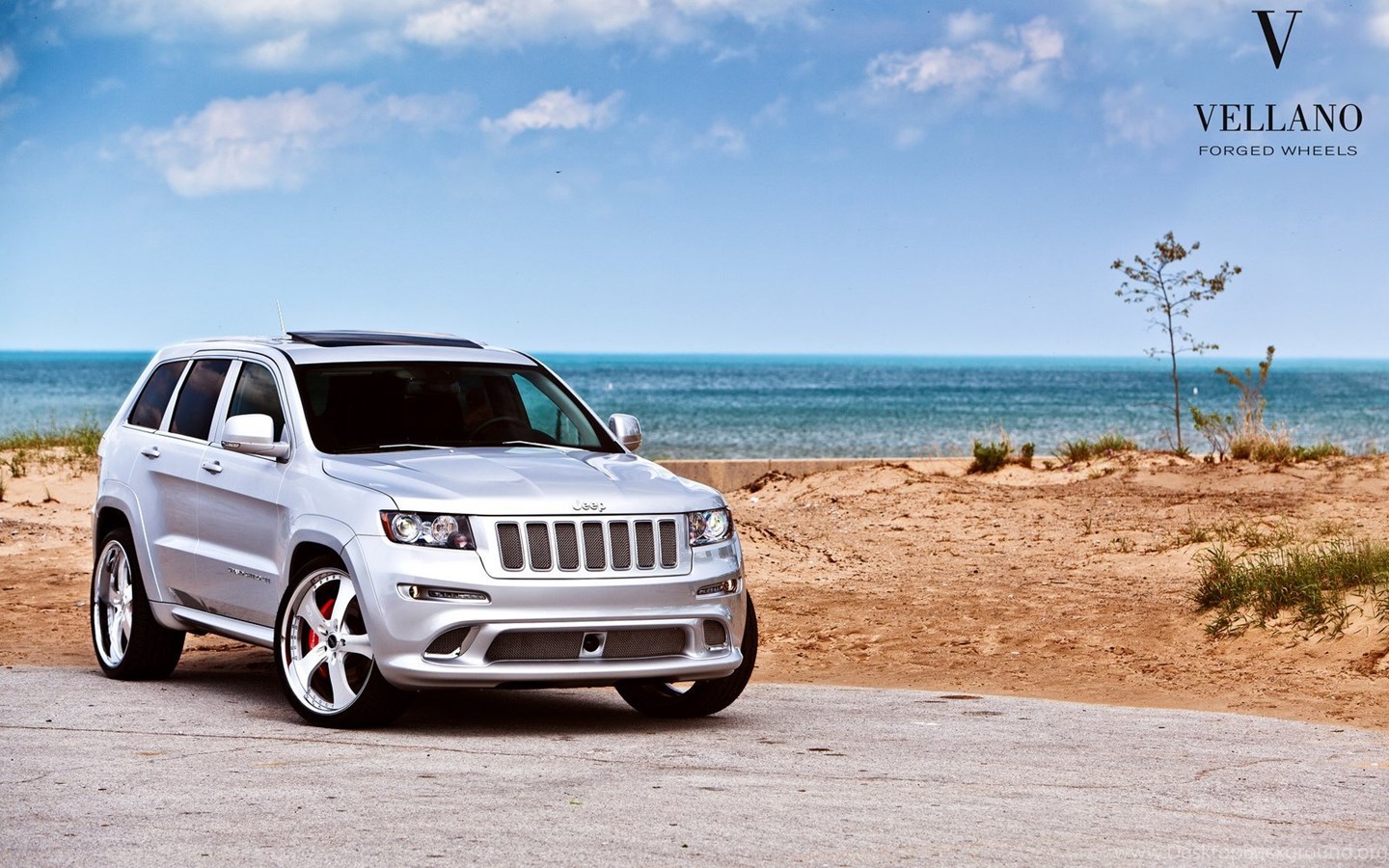 Grand cherokee srt8 wk1 обои